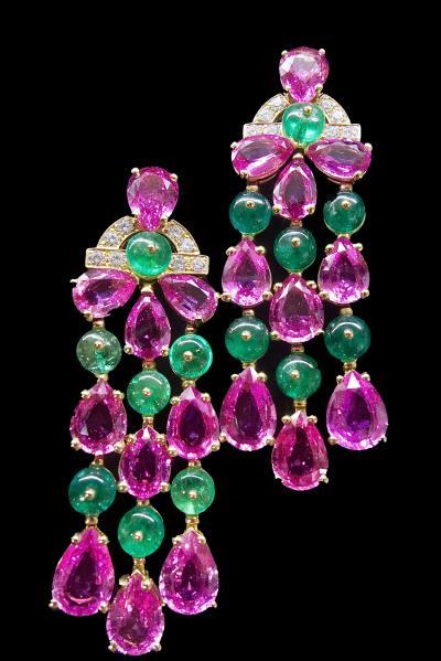 BULGARI Saphirs Roses, Émeraudes Crédit Miller
