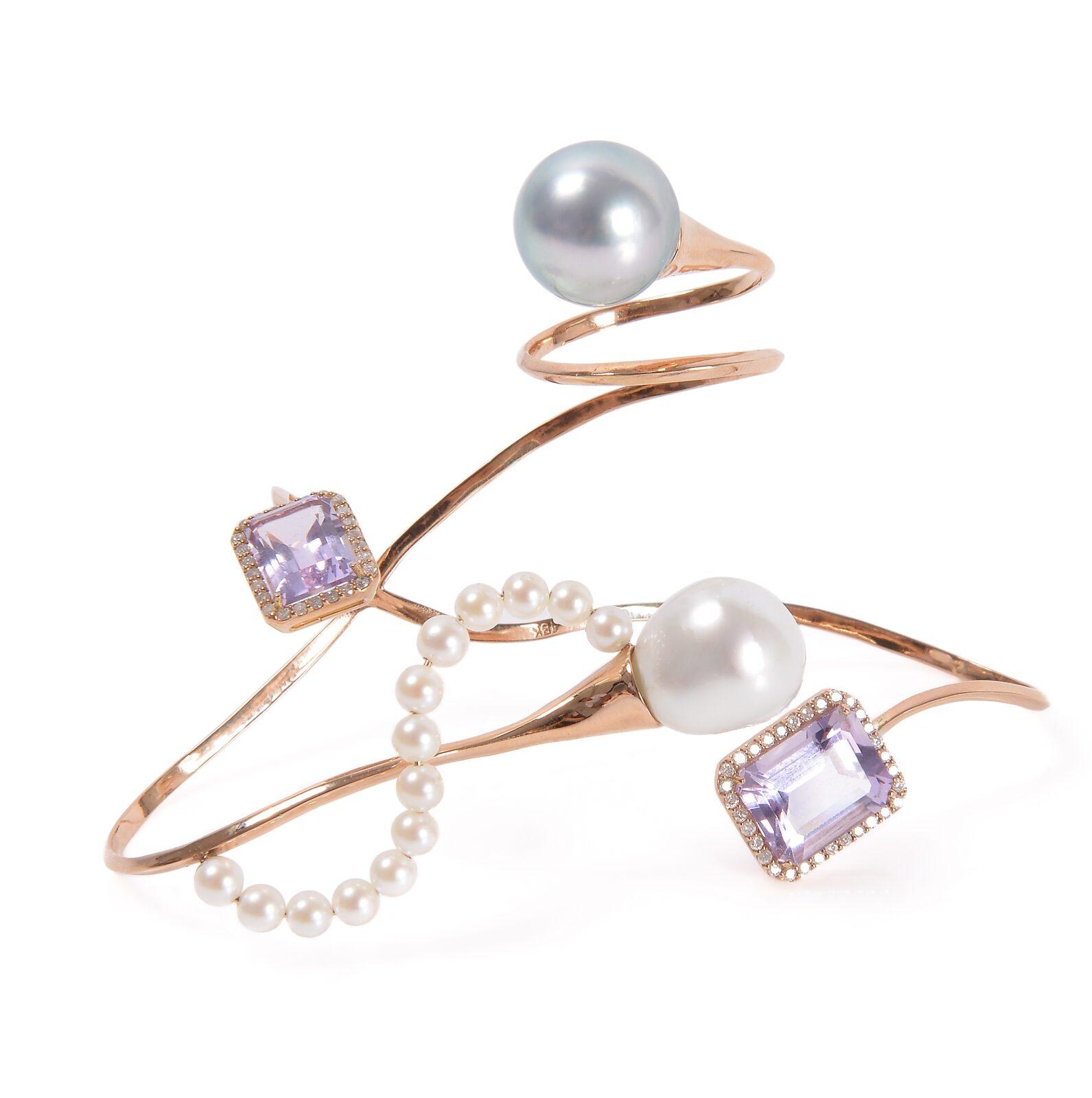 Bracelet Or, Perles, Saphirs et Diamants Adelya ©Sauce Rocks