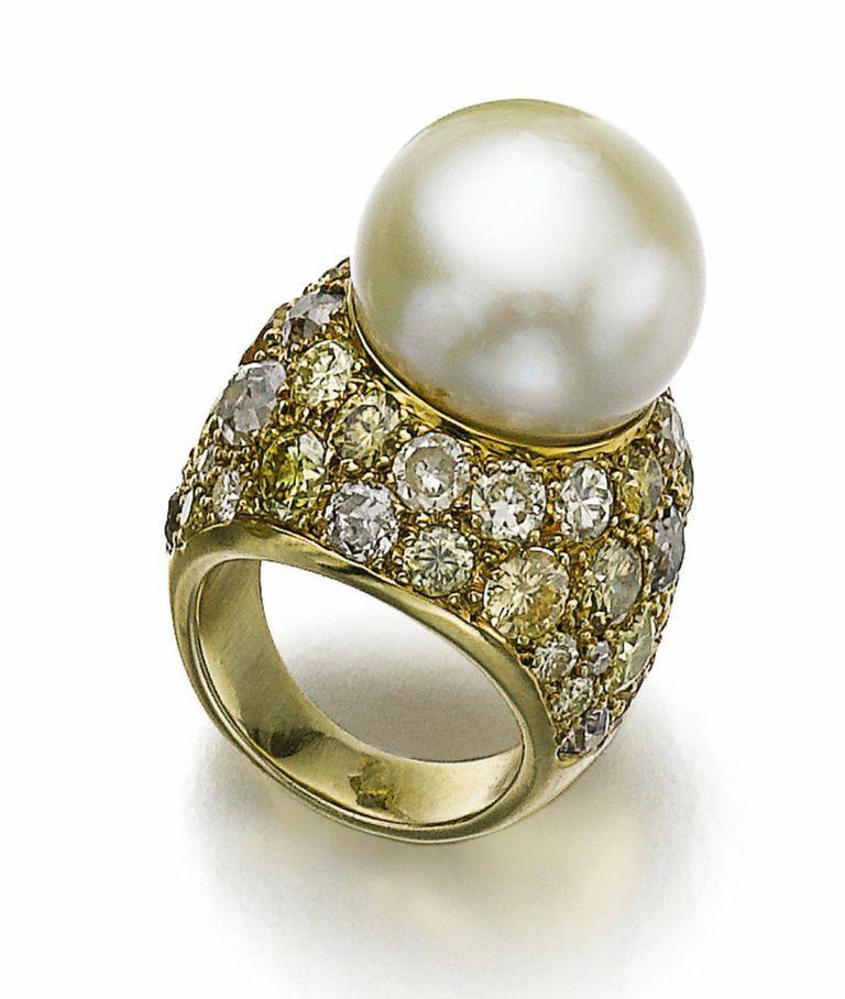 Suzanne Belperron Bague Perle et Diamants 1964