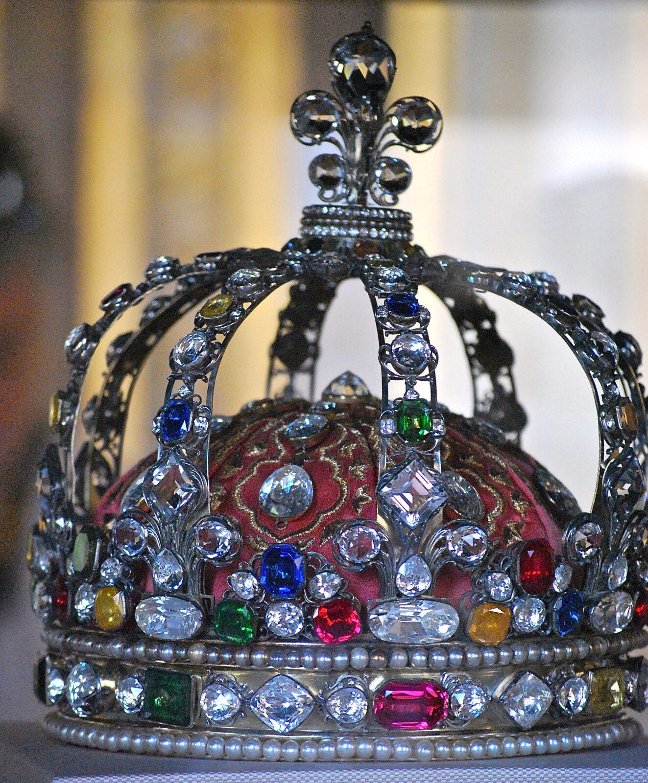 UNE NUIT A LA GALERIE D'APOLLON