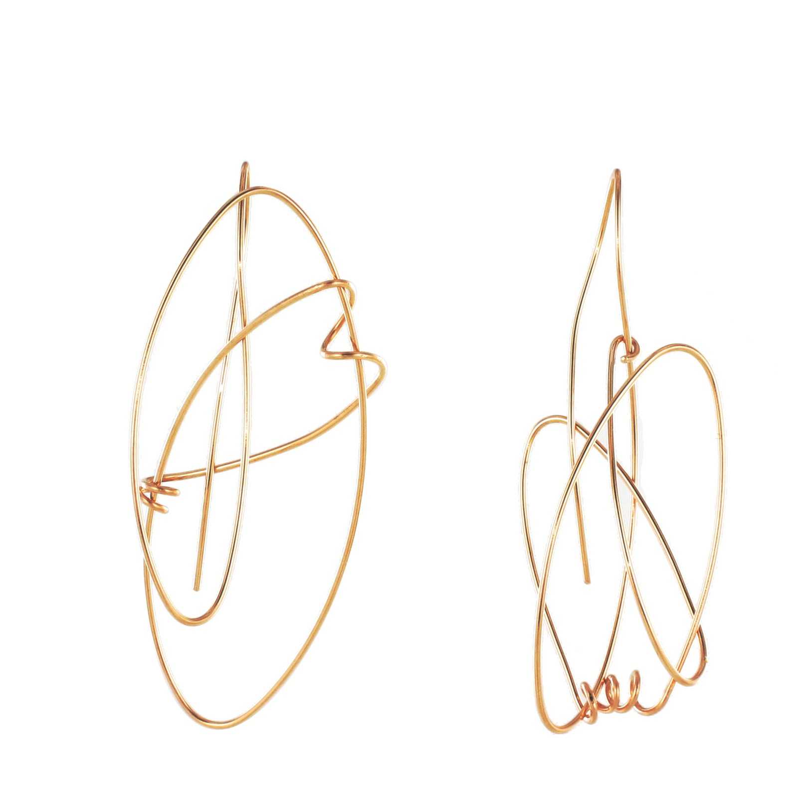 Agathe Saint-Girons Boucles d'Oreilles Or rose Crédit Elsa vanier