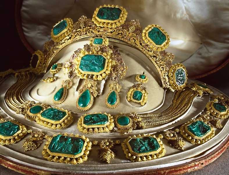 Simon Petiteau Parure Or, Malachite 1820