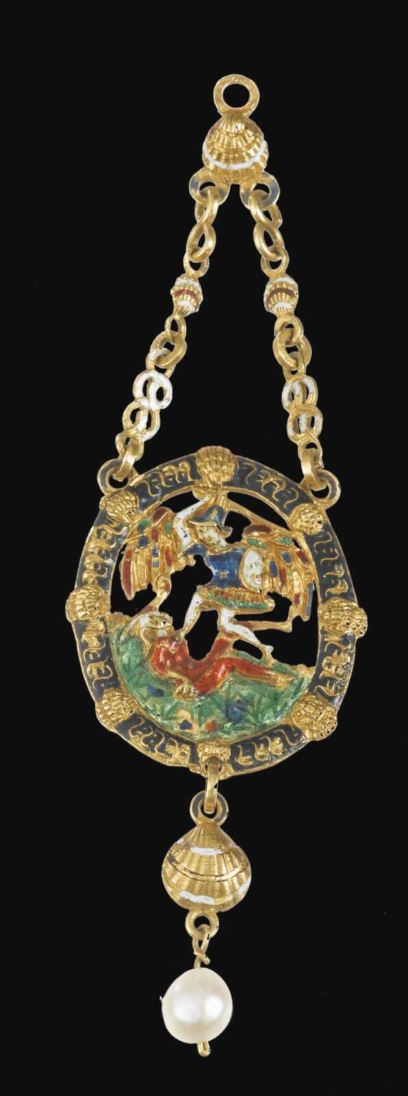 Pendentif "Saint-Michel" XVII ème siècle Or, Émail, Perle
