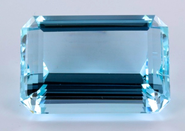 Aigue-Marine Taille Émeraude © Patrick Voillot