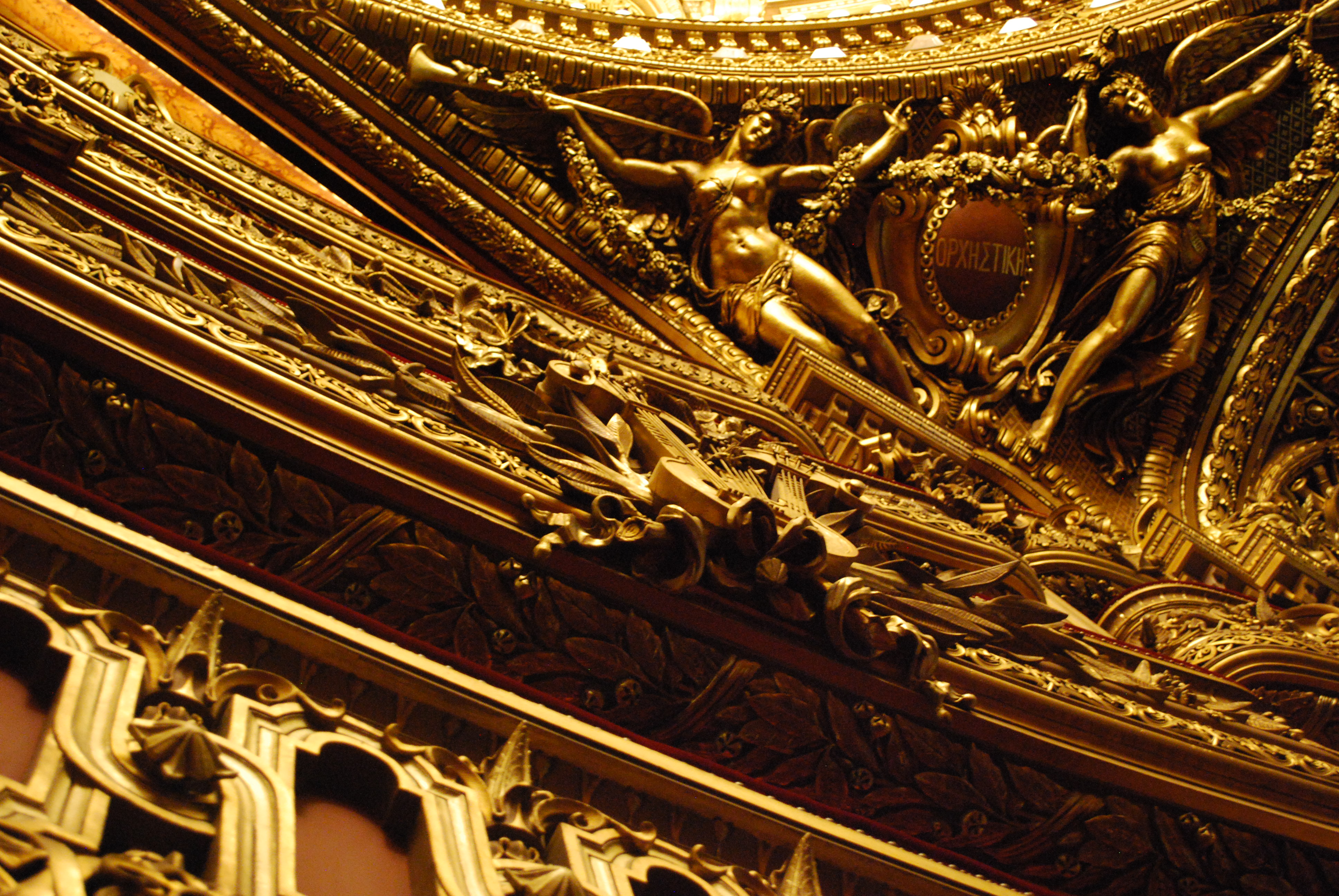 JOAILLERIE ET OPÉRA