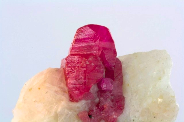 Rubis Brut © Patrick Voillot