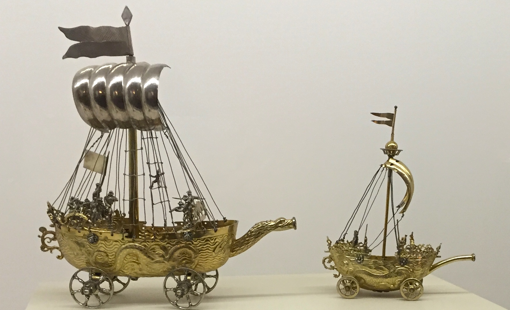 Coupes en forme de Nef Nuremberg 1630 et Augsbourg 1615 Argent, Vermeil