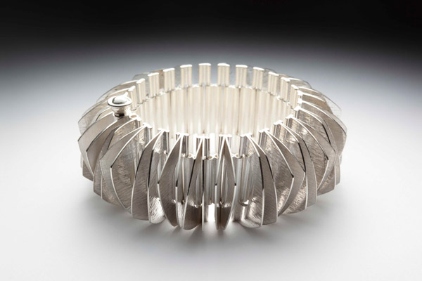 Bracelet Argent Christine Larochelle © A. McLean / École Joaillerie Montréal
