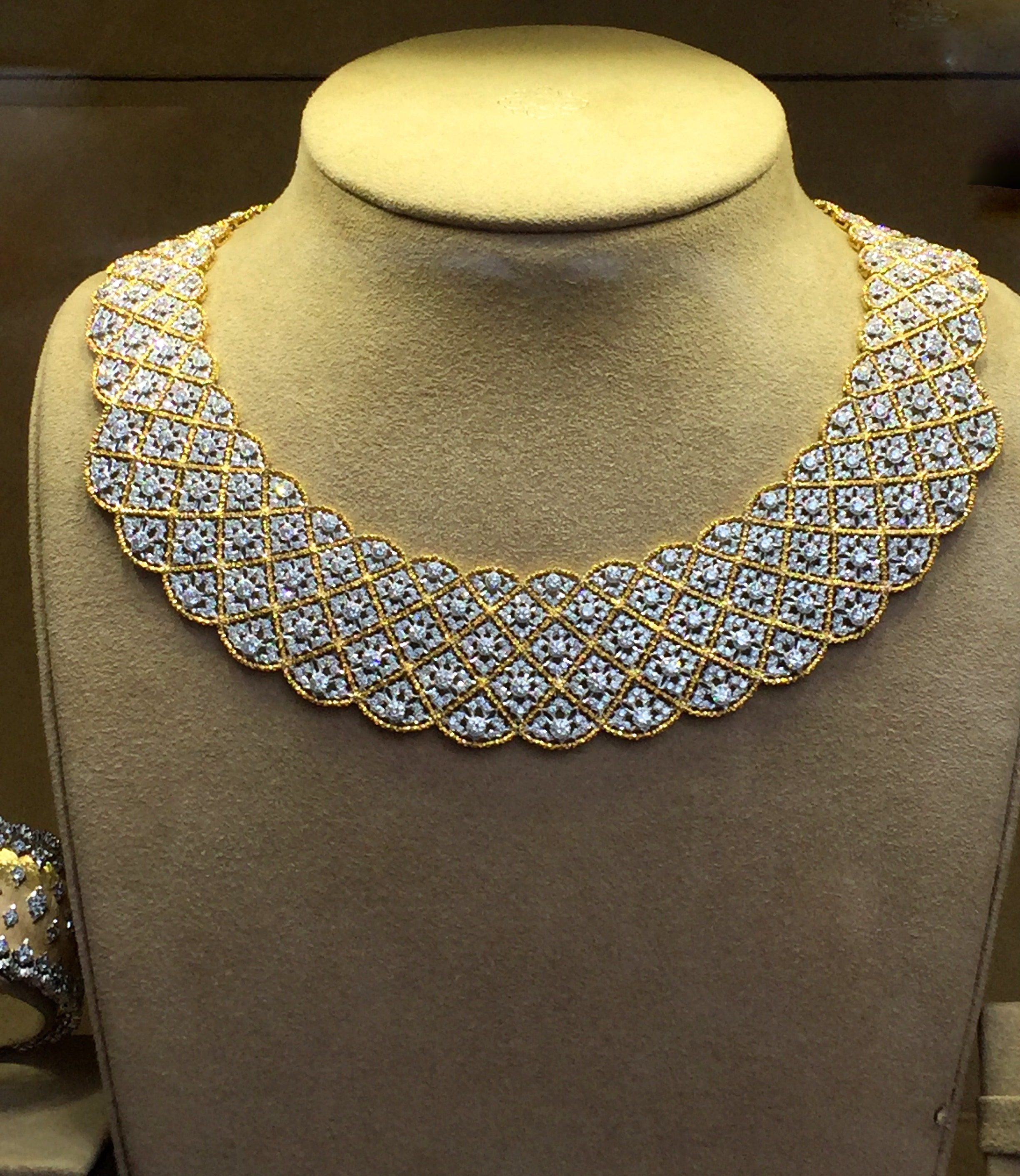 Buccellati Place Vendôme Décembre 2016 © Esprit Joaillerie