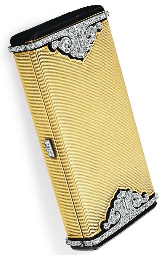 Cartier Vanity Case Vers 1925 Onyx, Diamants, Or. © Christies