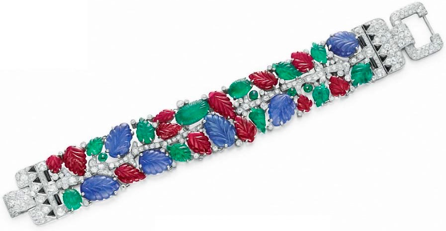 Cartier Bracelet "Tutti Frutii" 1930 Rubis, Émeraudes, Saphires, Diamants, Platine. © Cartier