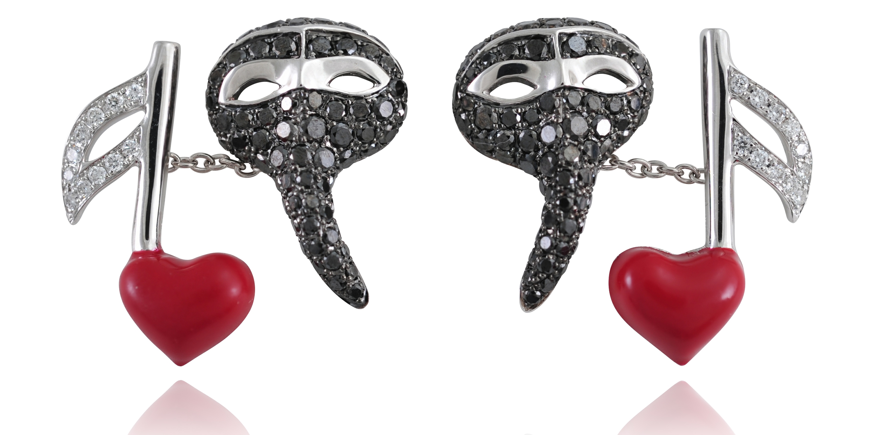 Cabinet de Curiosité Émail, Diamants, Diamants Noirs, Or.